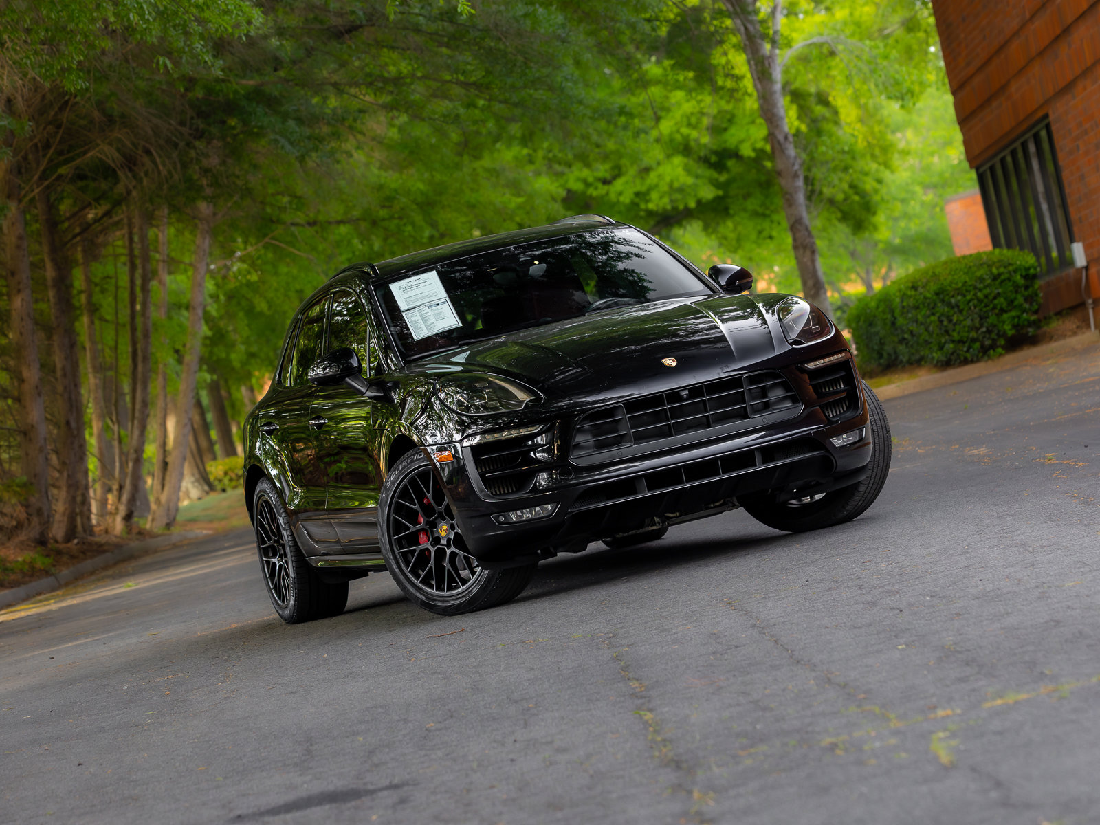 Used 2017 Porsche Macan GTS AWD/4WD image 21