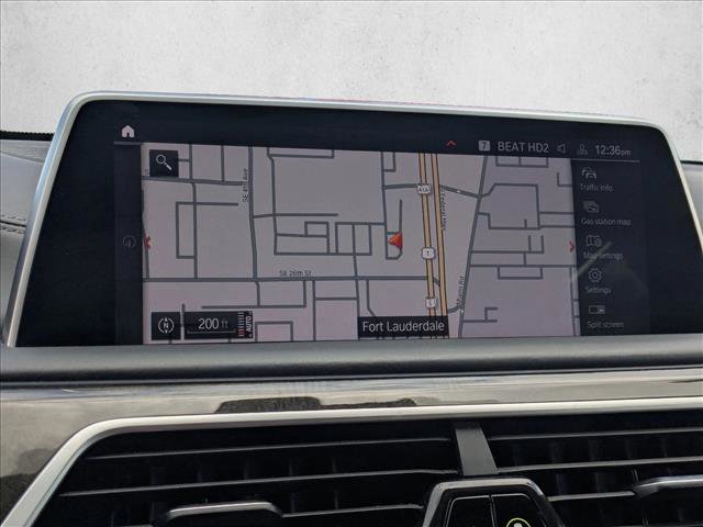 Used 2022 BMW 750i xDrive w/ Executive Package image 14