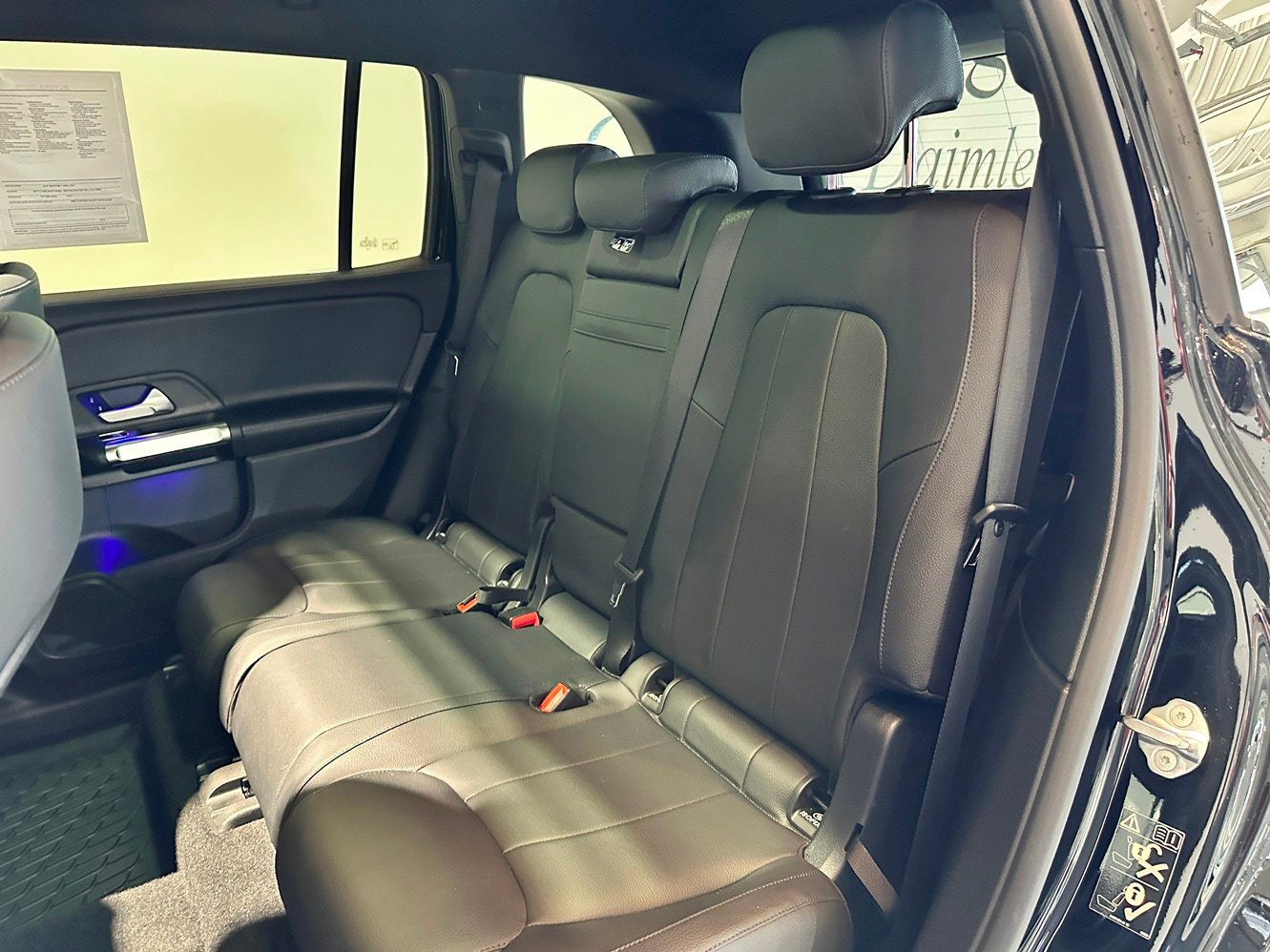 Certified 2023 Mercedes-Benz GLB 250 4MATIC image 31