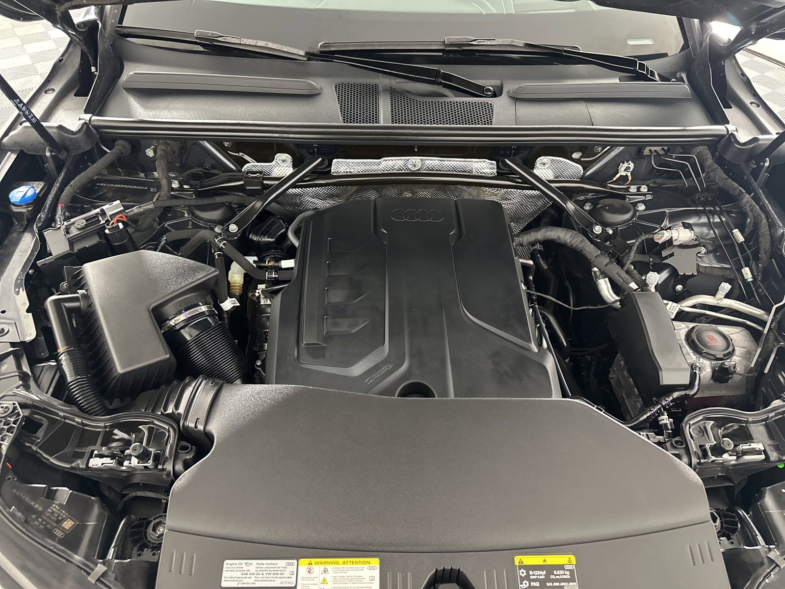 Certified 2025 Audi Q5 2.0T Premium Plus w/ Premium Plus image 21