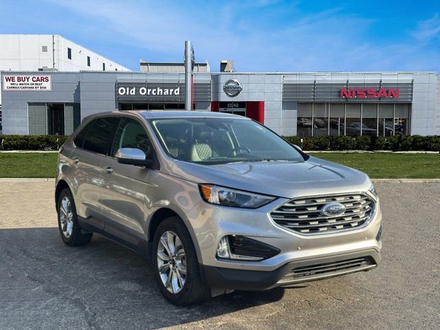 Used 2024 Ford Edge Titanium image 3