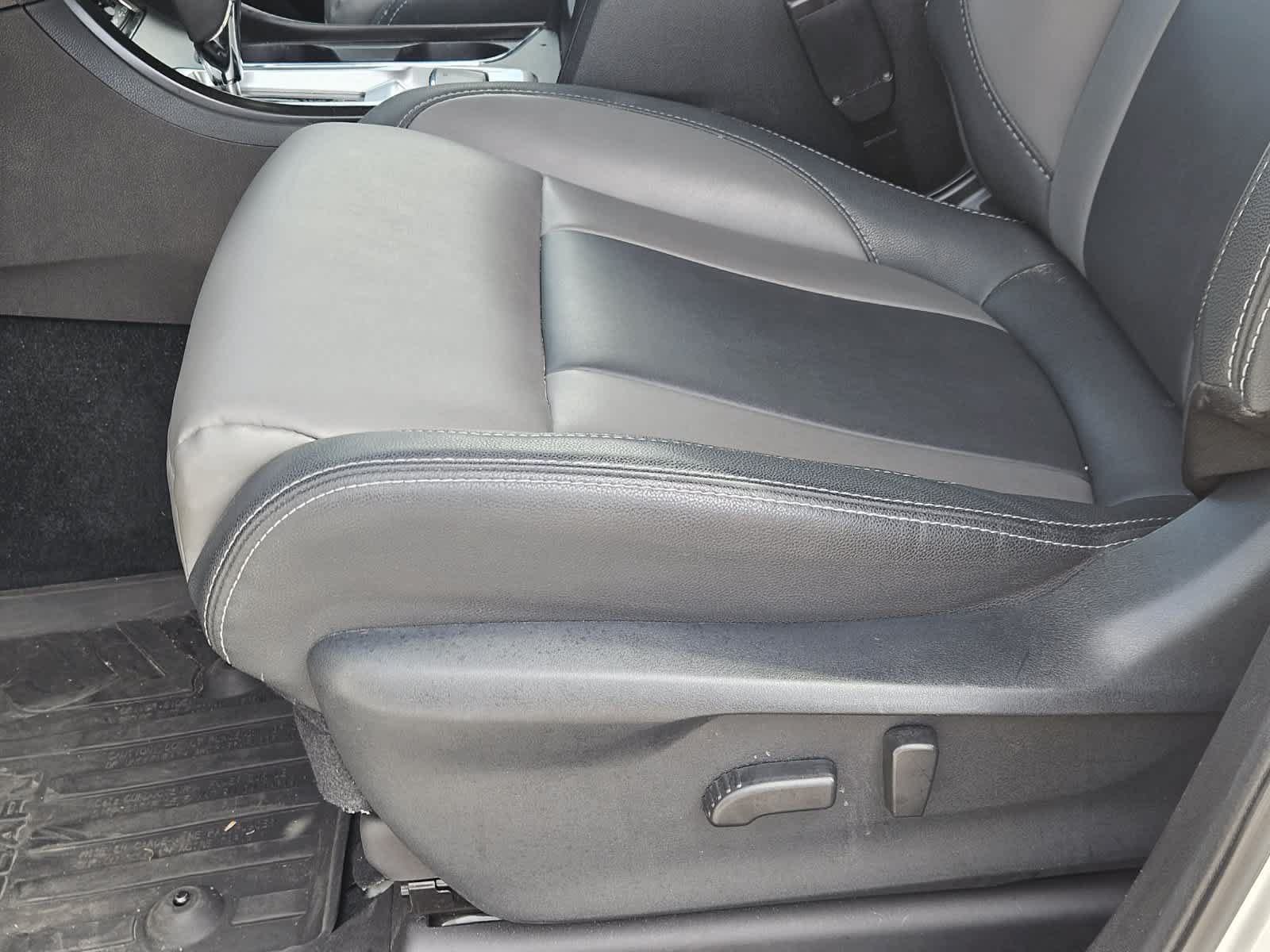 Used 2022 Subaru Ascent Onyx Edition AWD/4WD image 21