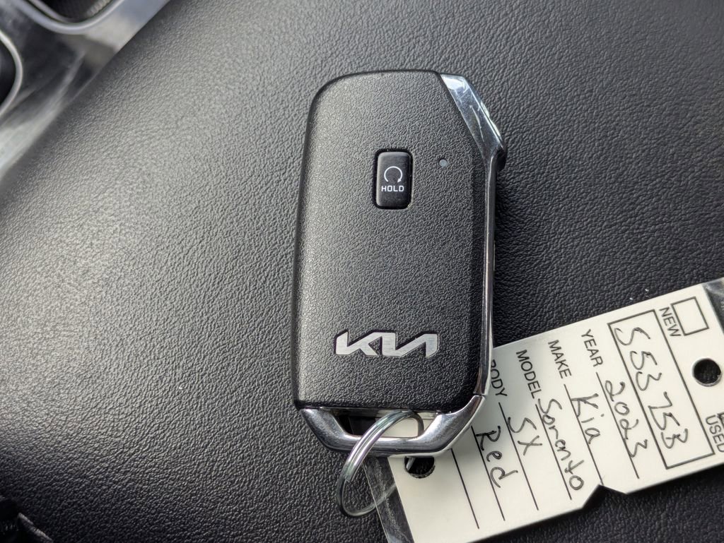 Used 2023 Kia Sorento SX image 37