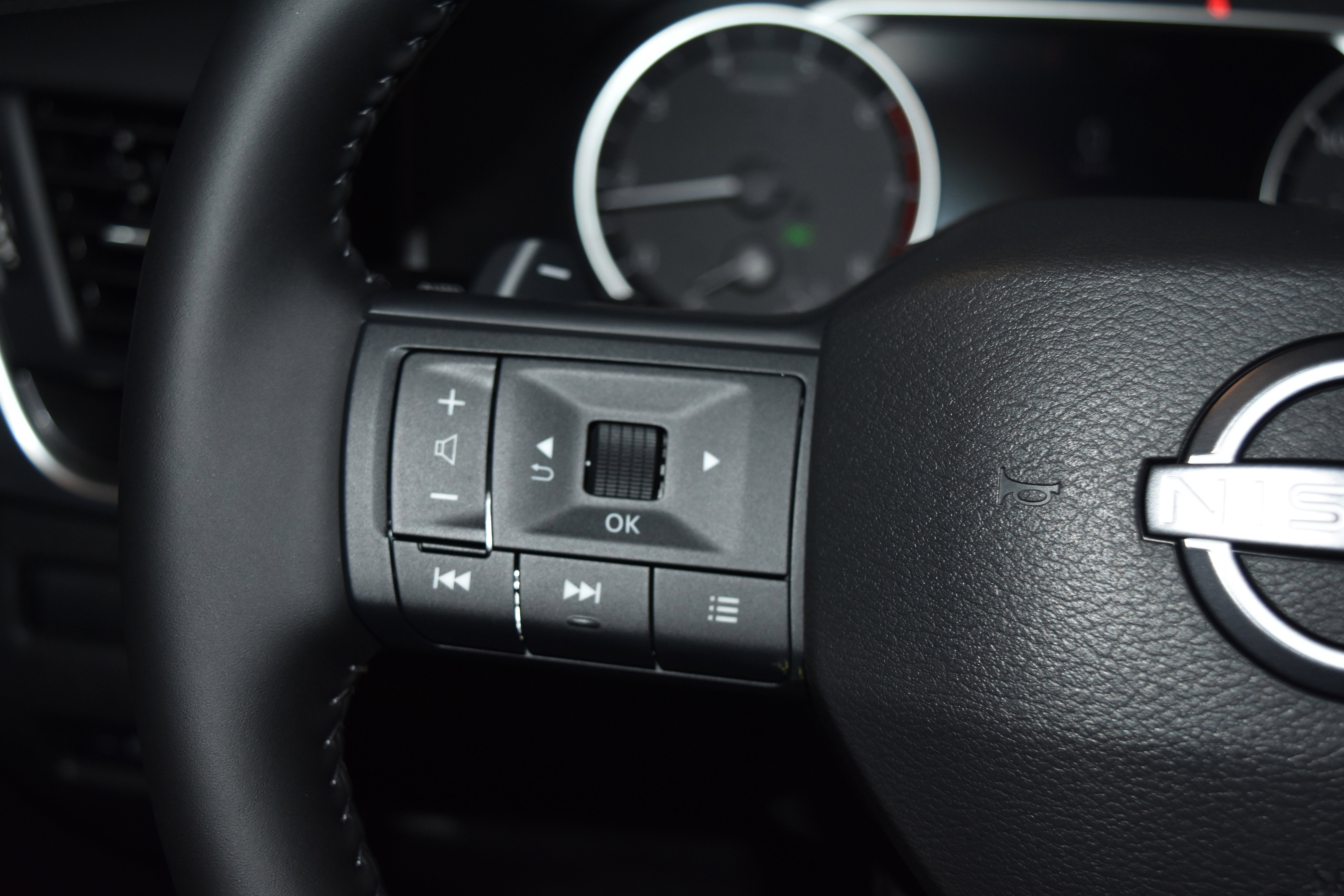 New 2026 Nissan Rogue SV w/ SV Premium Package image 6