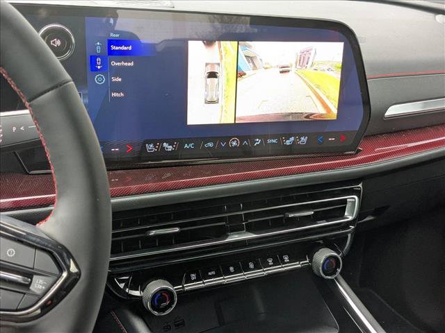 New 2026 Chevrolet Traverse RS w/ LPO, Cargo Package AWD/4WD image 13