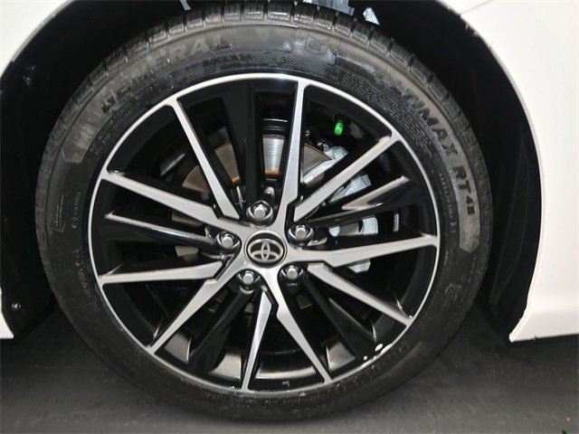 Used 2024 Toyota Camry SE image 16