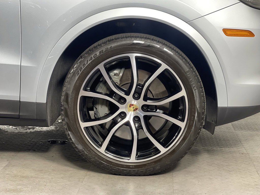 Certified 2023 Porsche Cayenne S image 11