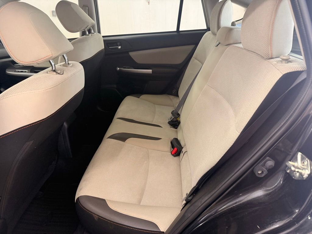 Used 2017 Subaru Crosstrek 2.0i Premium w/ Moonroof Package image 6