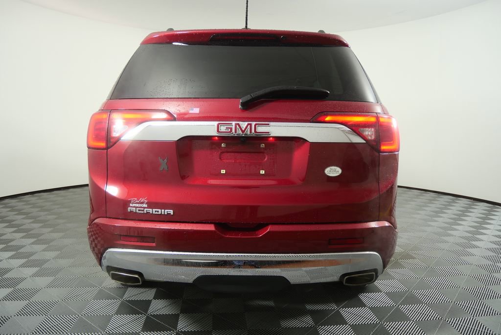 Used 2019 GMC Acadia Denali w/ Technology Package image 4