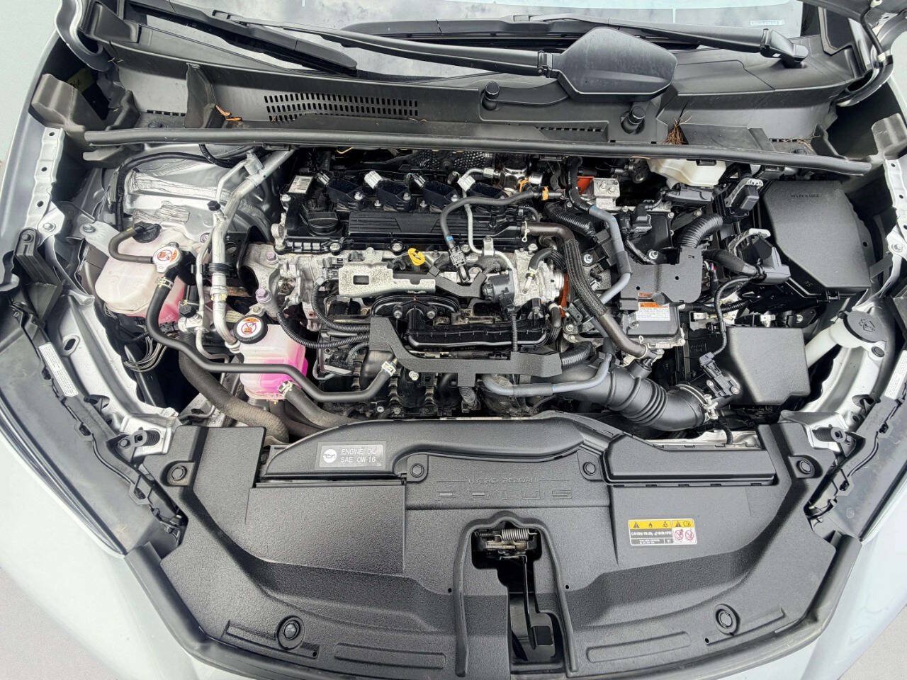 Used 2023 Toyota Prius LE FWD image 10