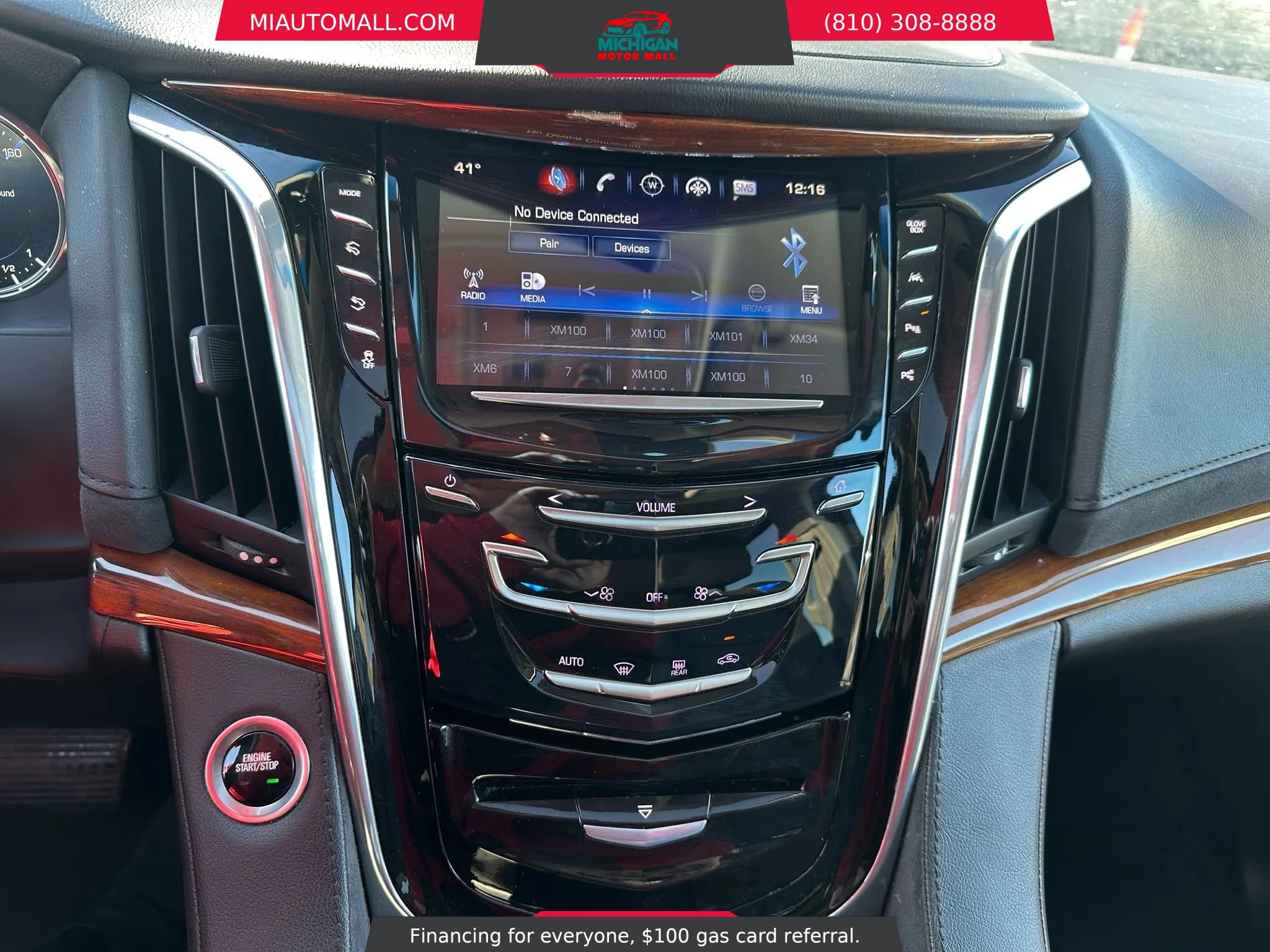 Used 2017 Cadillac Escalade ESV Luxury image 14