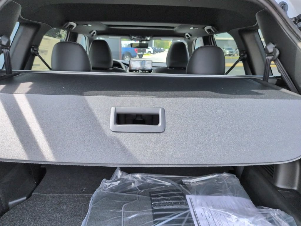 New 2026 Mitsubishi Outlander SEL Black Edition AWD/4WD image 8