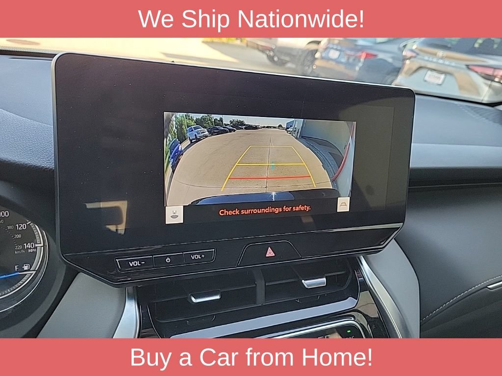 Used 2024 Toyota Venza XLE AWD/4WD image 20