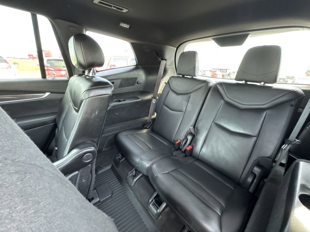 Used 2024 Cadillac XT6 Sport w/ LPO, Floor Liner Package AWD/4WD image 24