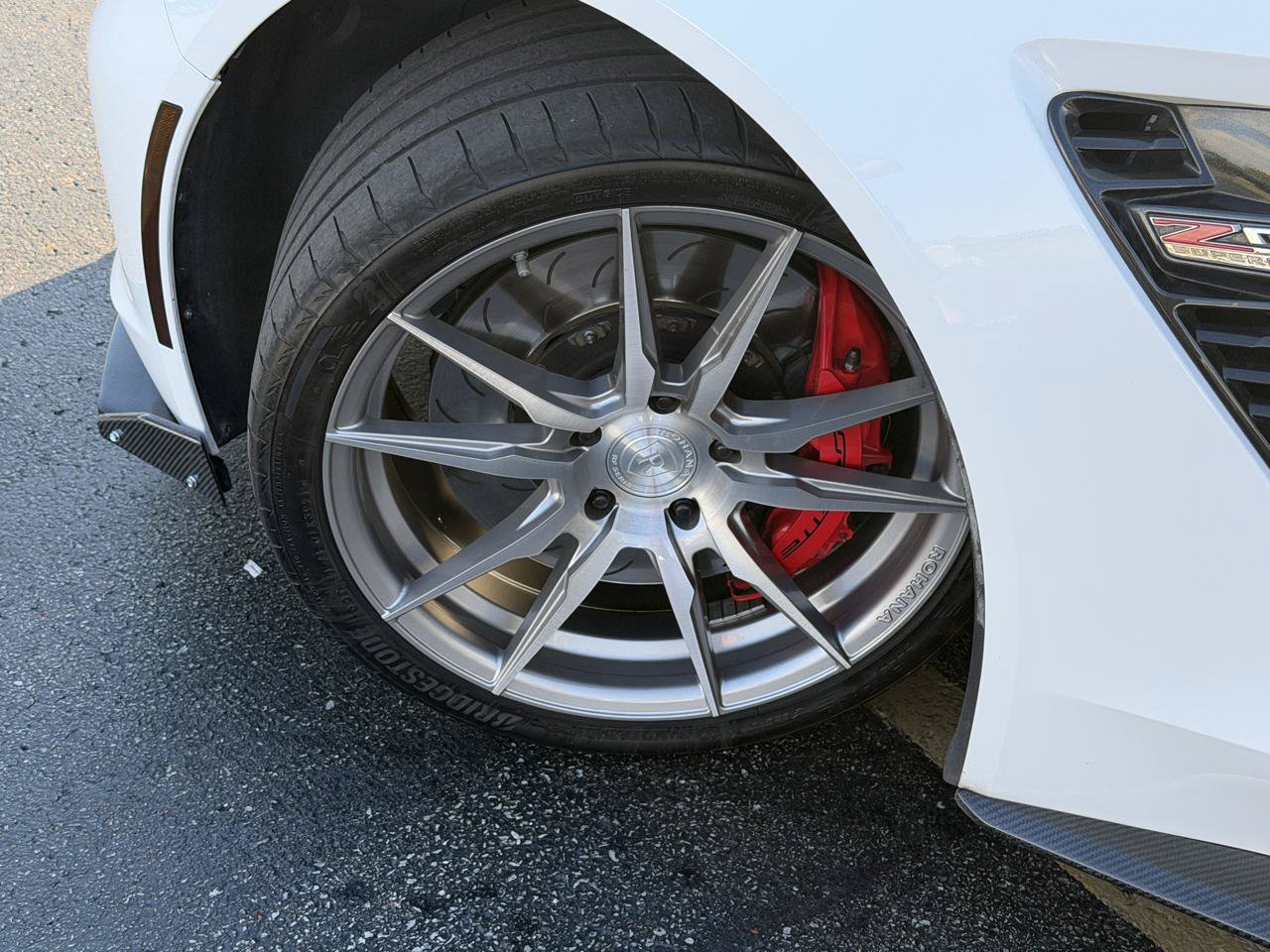 Used 2016 Chevrolet Corvette Z06 w/ 2LZ Preferred Equipment Group RWD image 10