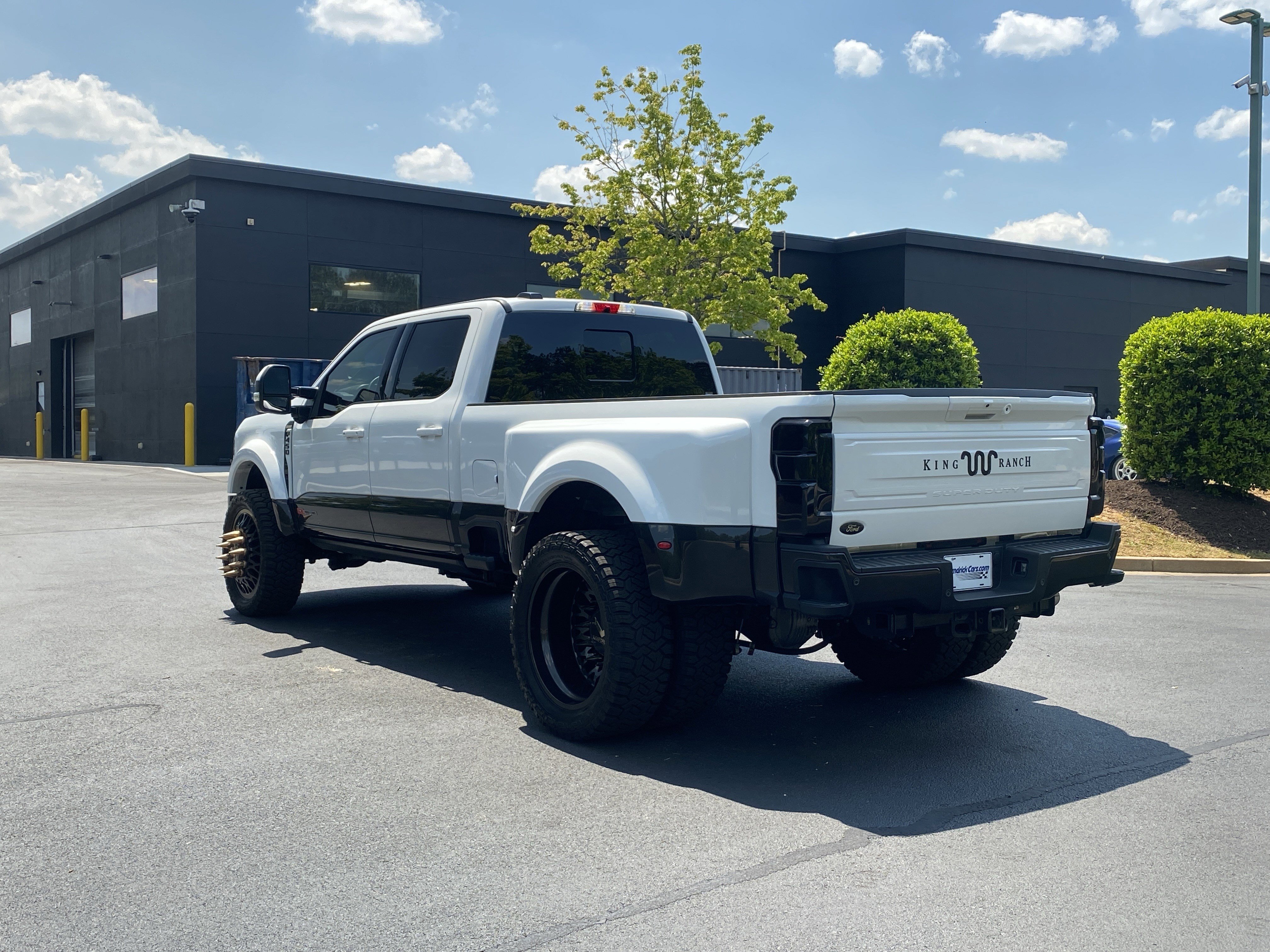 Used 2025 Ford F450 King Ranch w/ FX4 Off-Road Package AWD/4WD image 16
