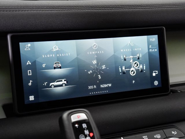 Used 2020 Land Rover Defender 110 S image 15