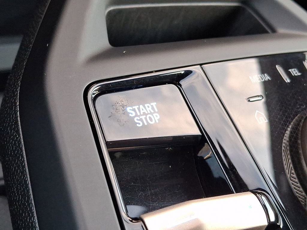 Certified 2024 BMW iX xDrive50 AWD/4WD image 18