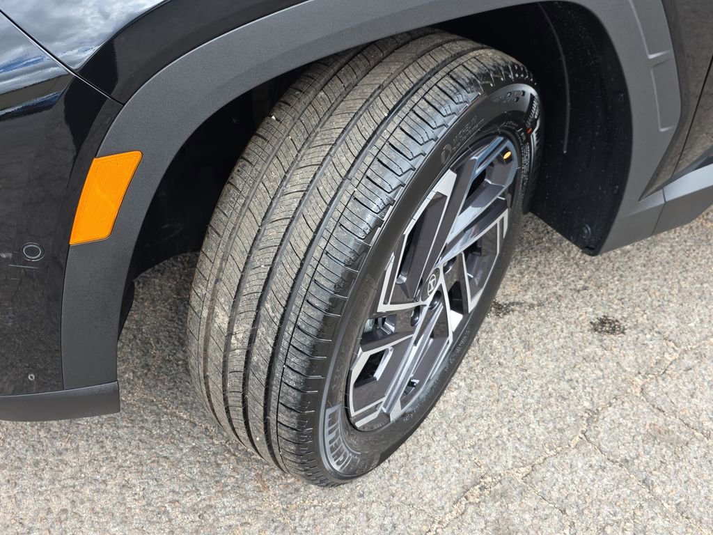 New 2025 Hyundai Tucson Limited image 44
