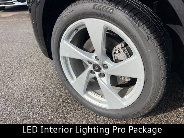 New 2025 Audi Q5 Premium Plus image 5