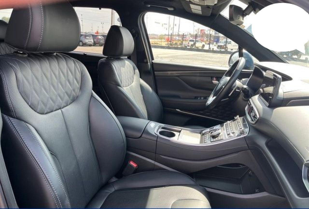 Used 2023 Hyundai Santa Fe Calligraphy w/ Cargo Package image 11