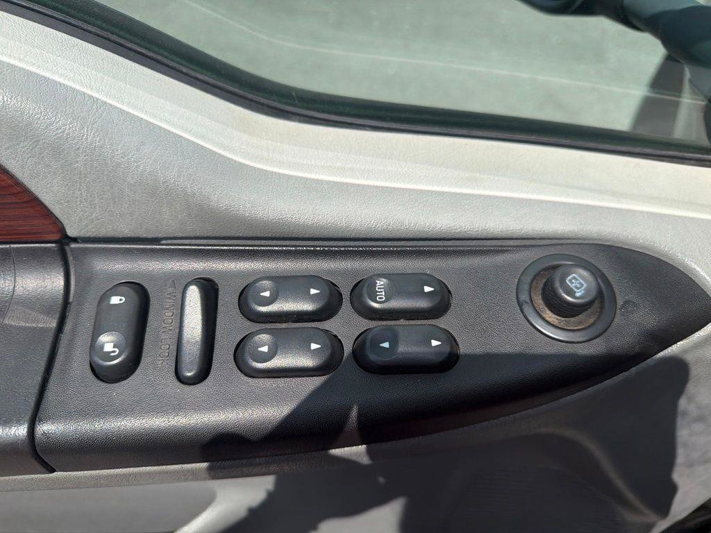Used 2006 Ford F350 Lariat RWD image 29