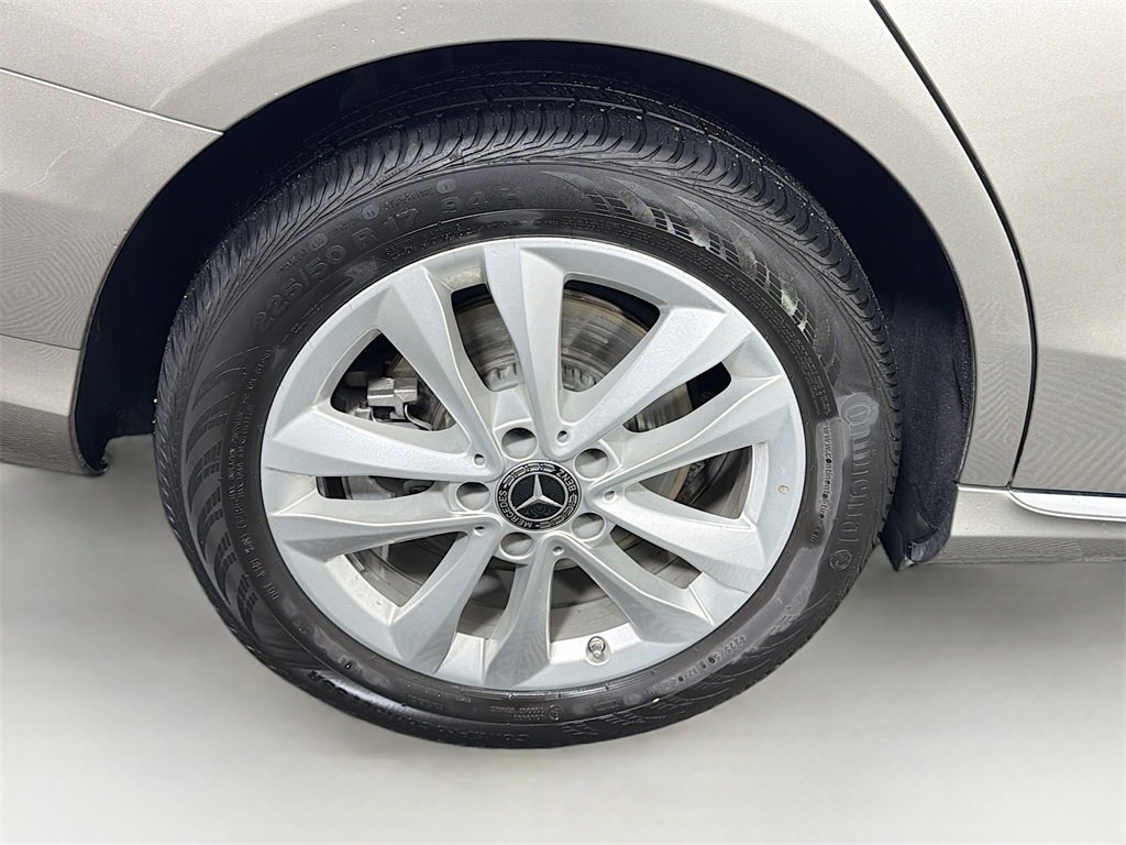 Used 2019 Mercedes-Benz C 300 4MATIC Sedan image 35