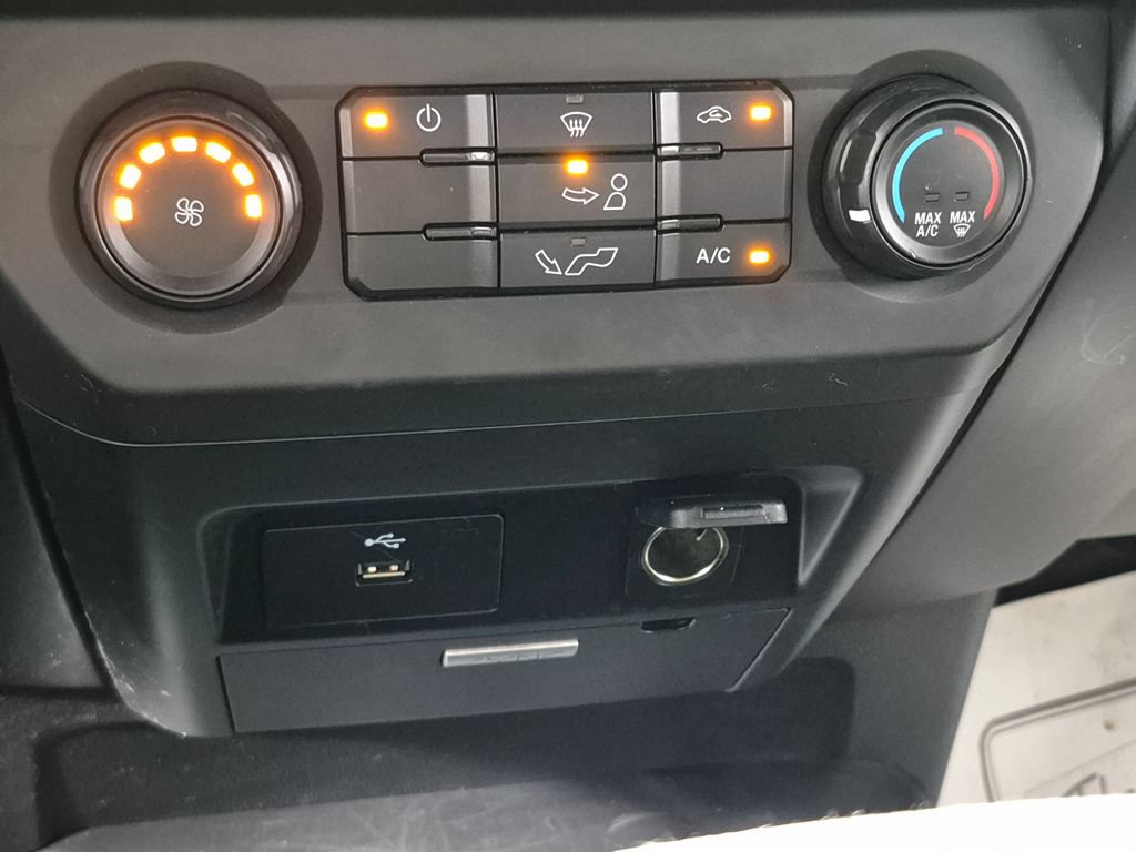 Used 2017 Ford F150 XL w/ Equipment Group 101A Mid RWD image 19