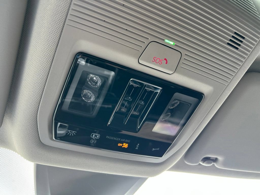 Certified 2026 Volkswagen Atlas SE w/ Panoramic Sunroof Package FWD image 39