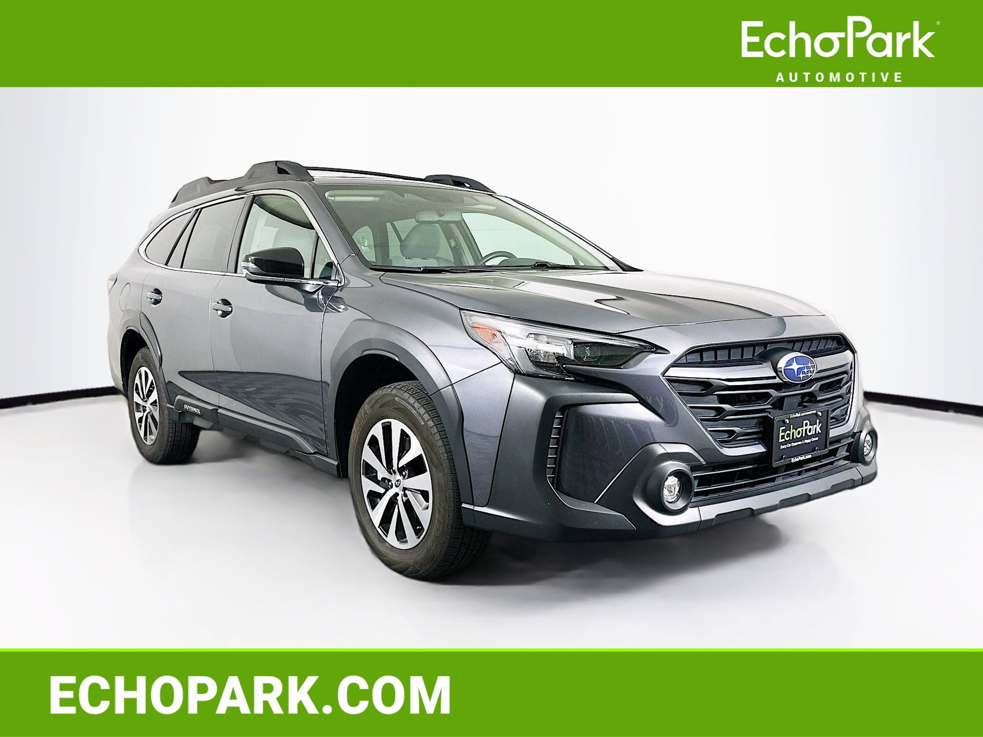 Used 2025 Subaru Outback Premium image 1