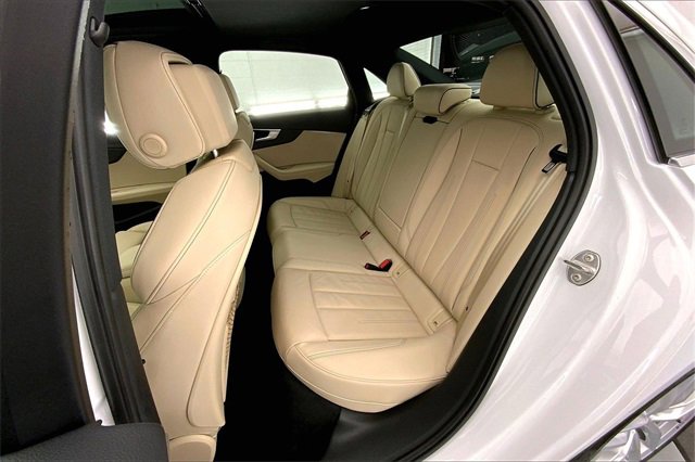 Used 2024 Audi A4 2.0T Premium Plus image 26