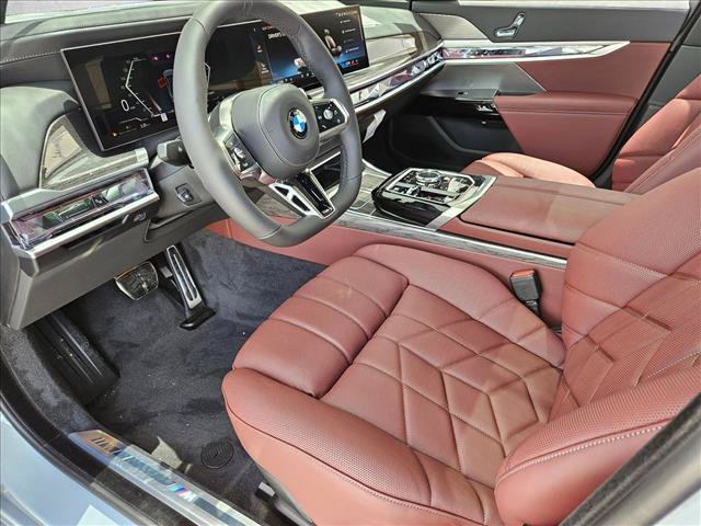New 2026 BMW 740i xDrive AWD/4WD image 9