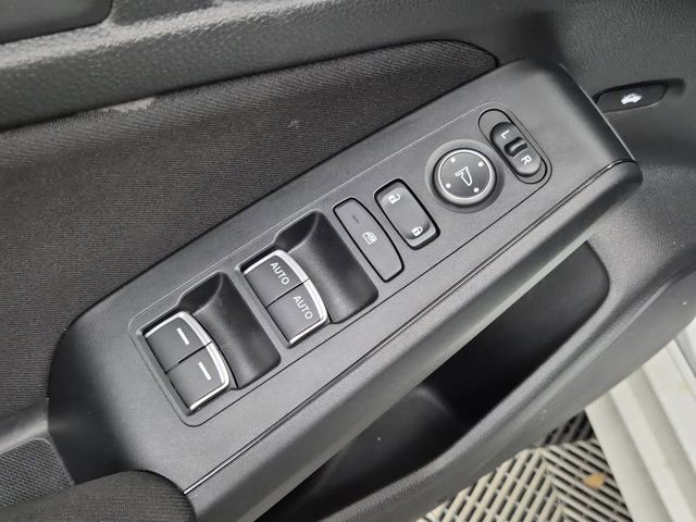 Certified 2022 Honda Civic LX image 17