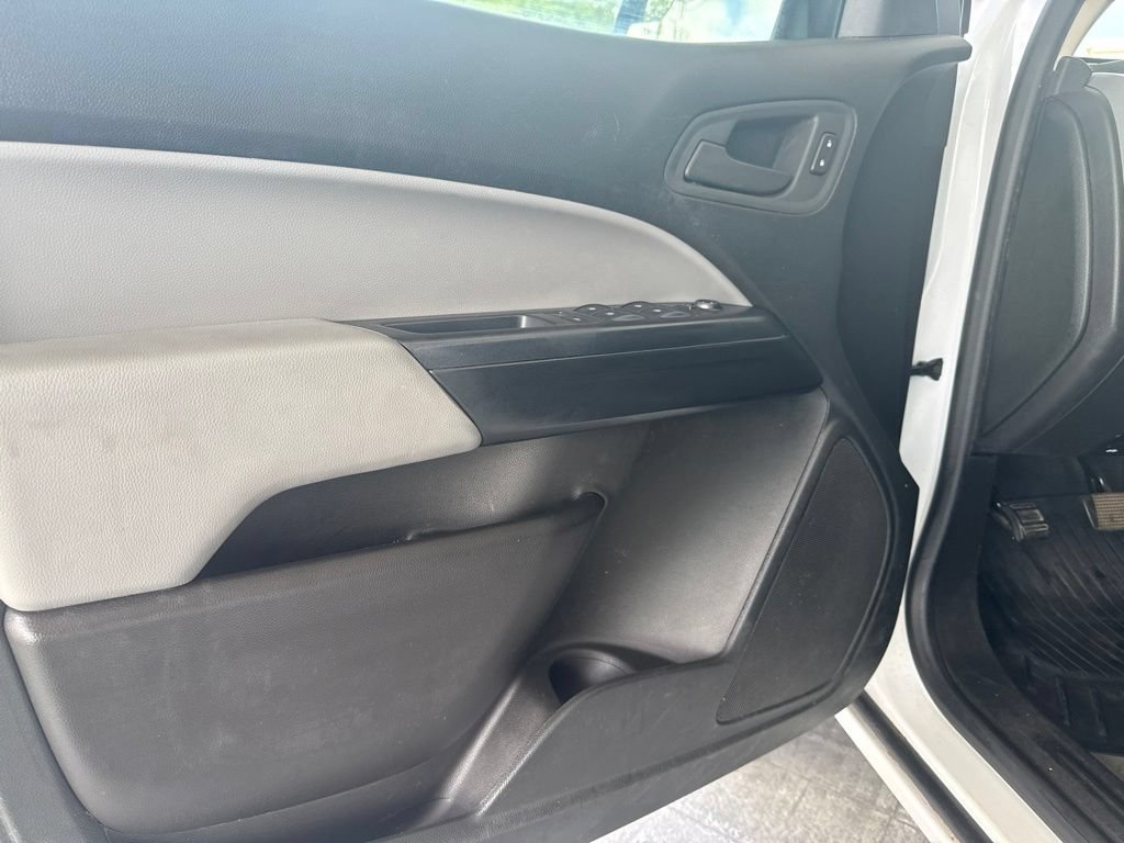 Used 2022 Chevrolet Colorado W/T w/ Custom Special Edition RWD image 18