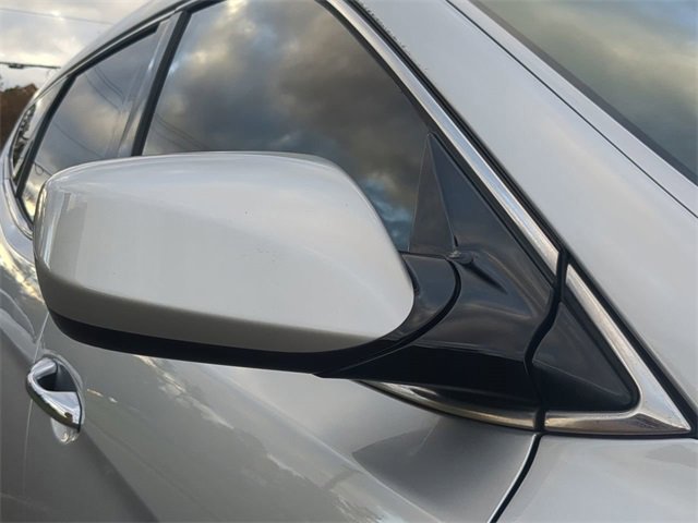 Used 2017 Hyundai Santa Fe Sport image 11