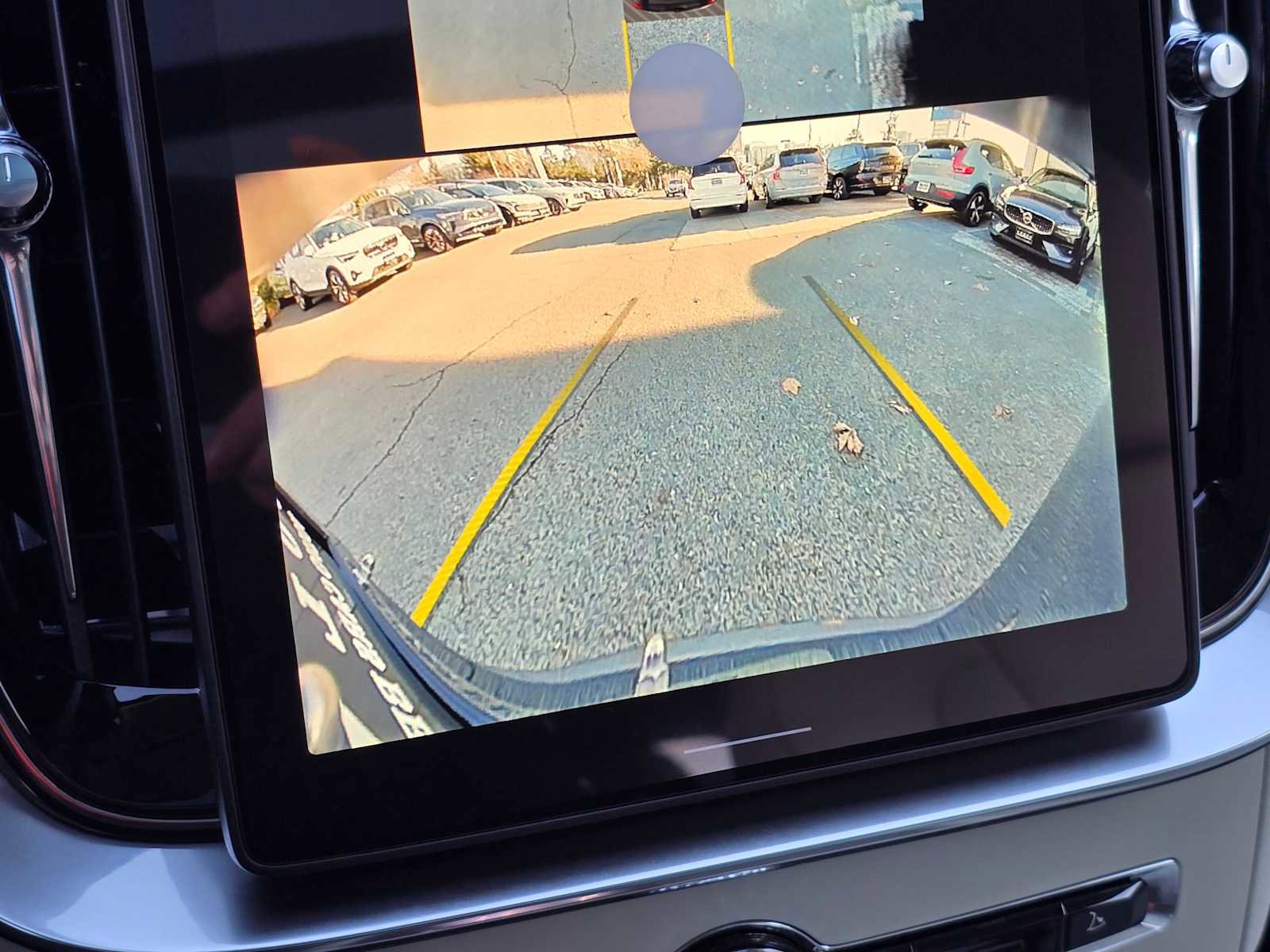 New 2026 Volvo XC90 B6 Ultra w/ Protection Package image 30