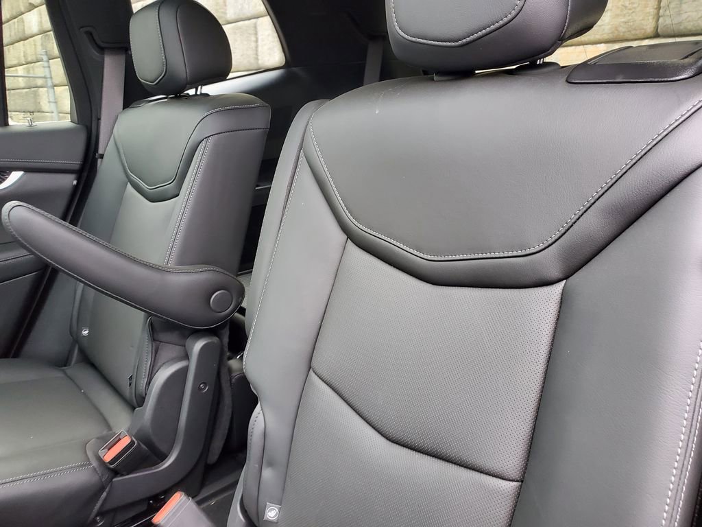 Certified 2024 Cadillac XT6 Premium Luxury w/ Technology Package image 37