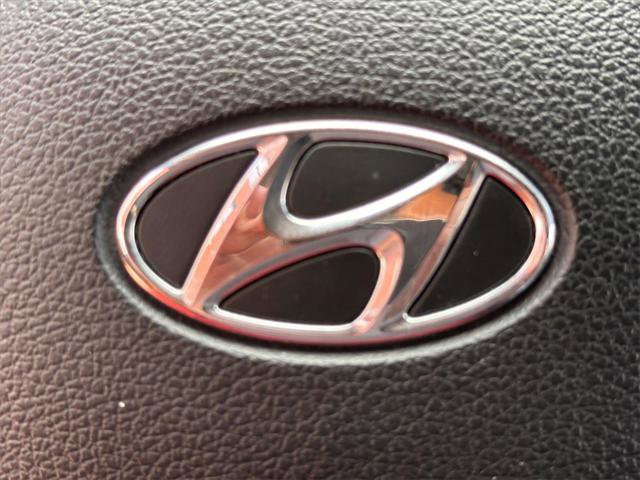 Used 2022 Hyundai Santa Fe SEL image 23