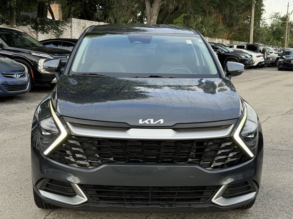 Certified 2024 Kia Sportage EX FWD image 3