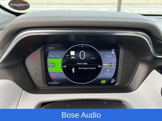Used 2022 Chevrolet Bolt EUV Premier w/ Sun & Sound Package image 13