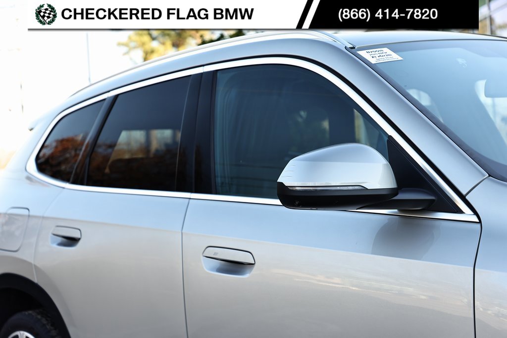 Certified 2025 BMW X1 xDrive28i w/ Technology Package image 5
