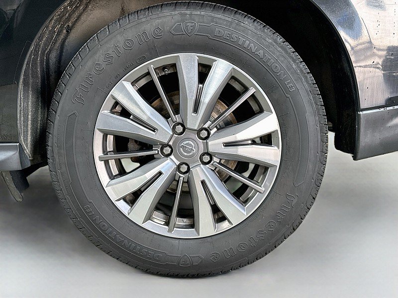 Used 2020 Nissan Pathfinder SL FWD image 31