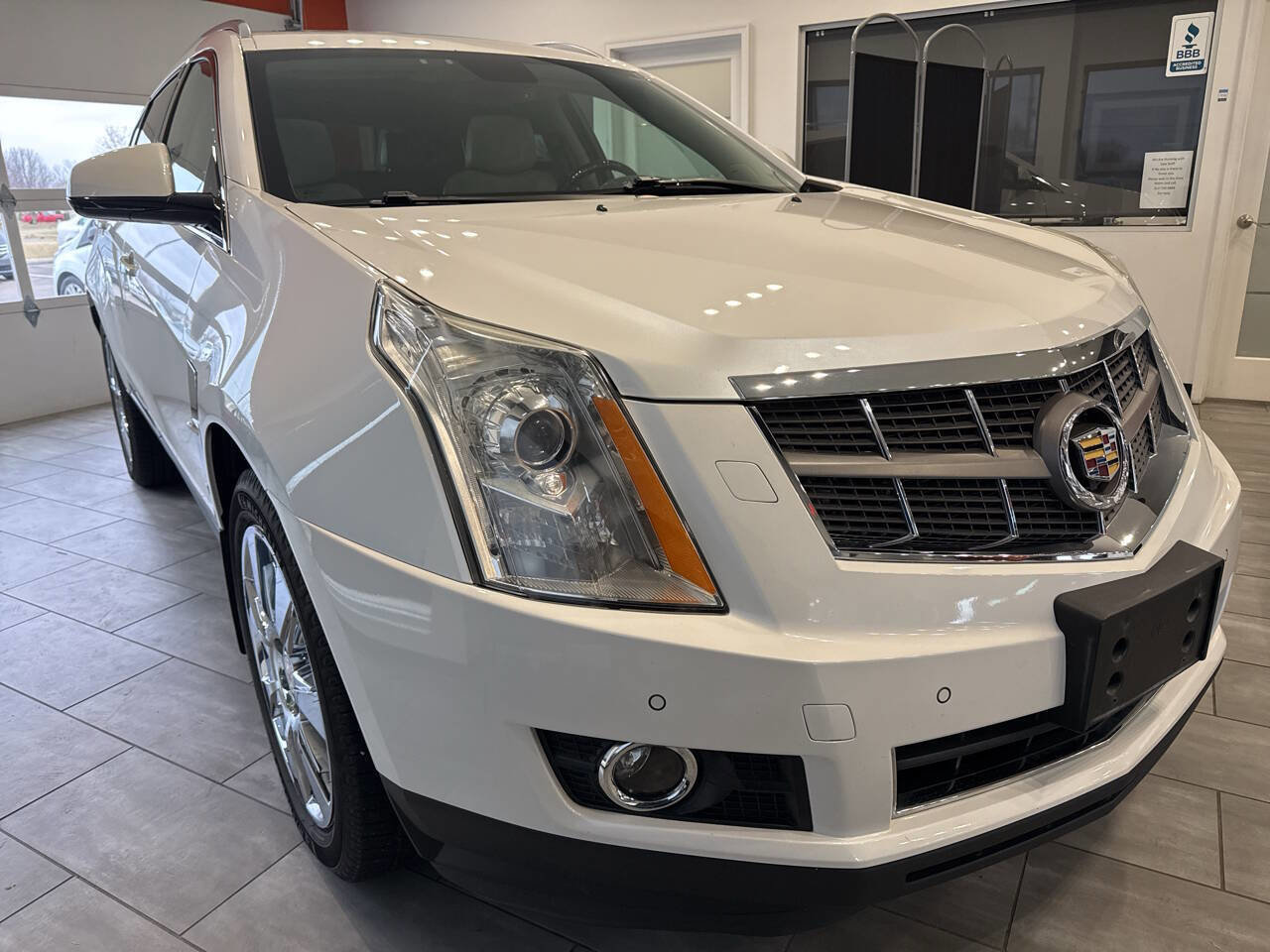 Used 2012 Cadillac SRX Performance image 1