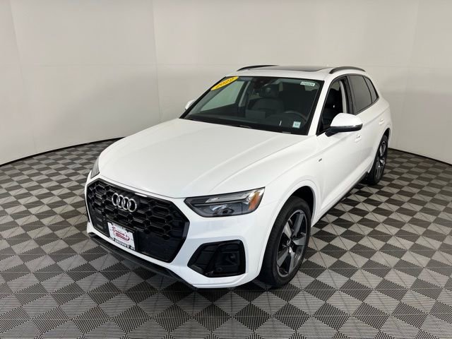 Used 2022 Audi Q5 2.0T Premium Plus image 3