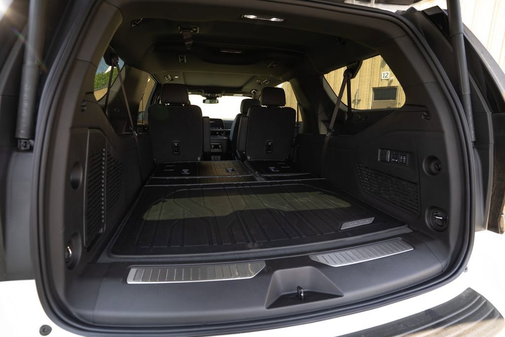 New 2025 Chevrolet Suburban Premier w/ Sun And Tow Package image 45
