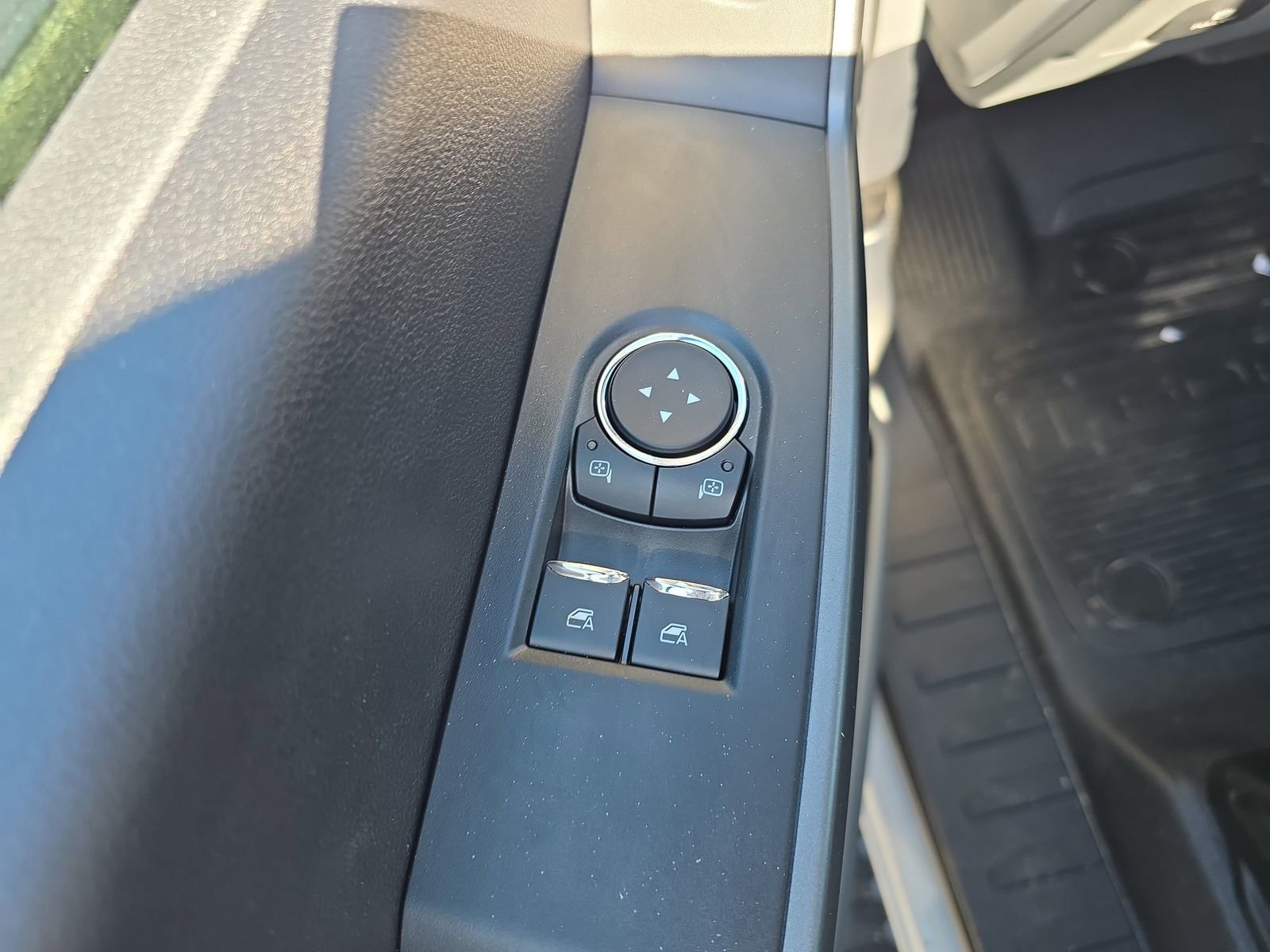 New 2026 Ford F350 XLT w/ 360-Degree Camera Package image 11