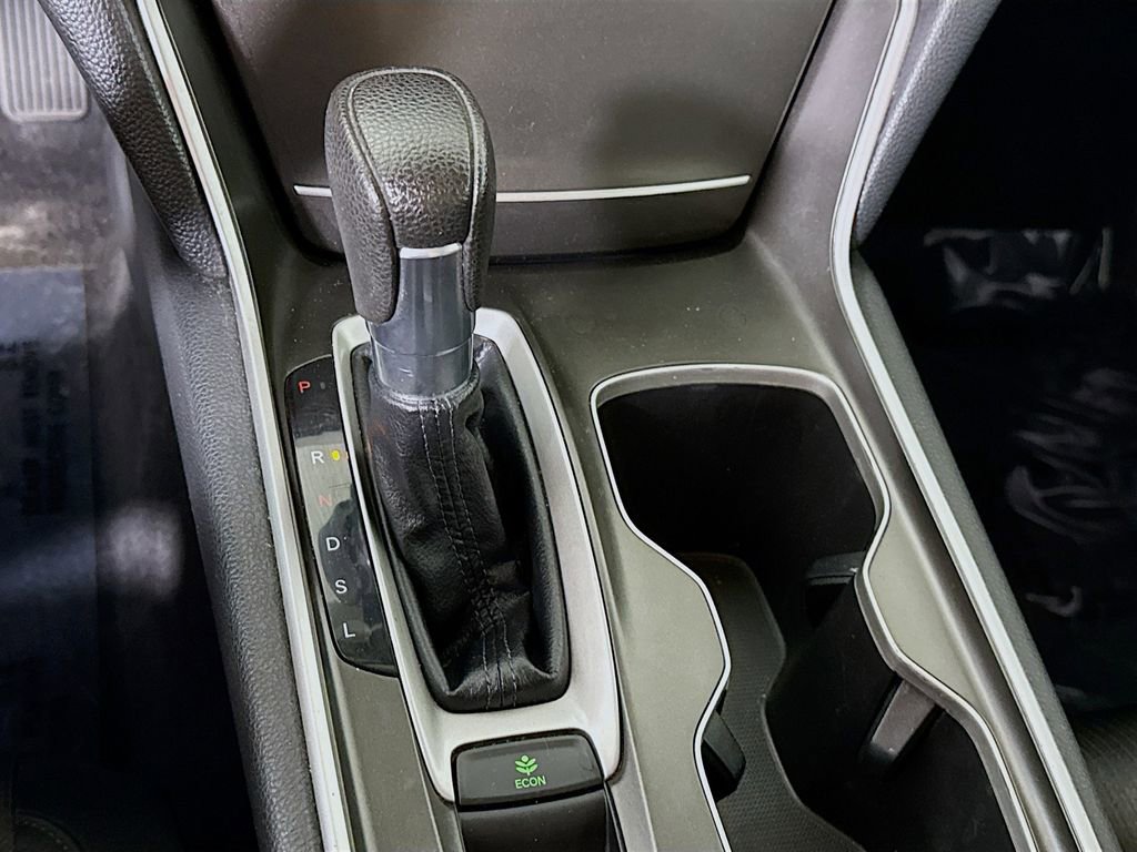 Used 2018 Honda Accord LX image 8