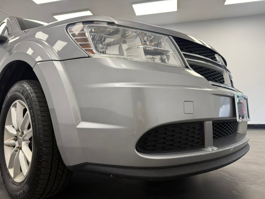 Used 2017 Dodge Journey SE w/ Flexible Seating Group FWD image 19