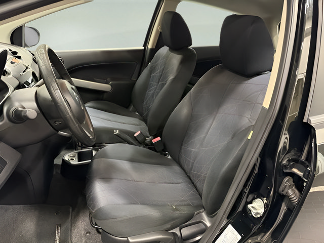 Used 2013 MAZDA MAZDA2 Sport FWD image 11