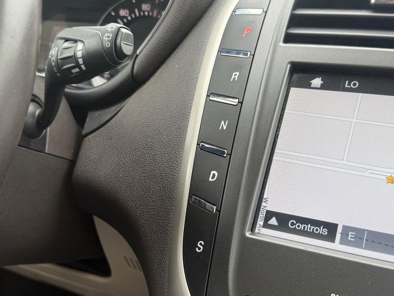 Used 2016 Lincoln MKC Reserve image 17